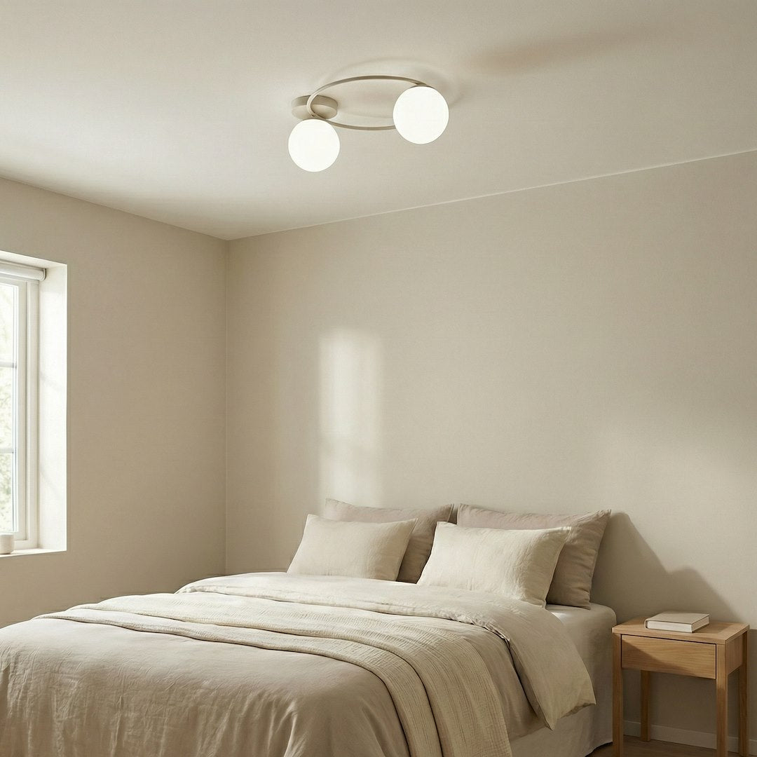 Plafondlamp staal en glas Sopra modern beige met witte glazen kappen Ø 47 cm, 2 fittingen E14, woonkamer