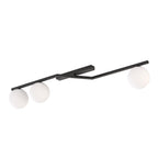 Zwarte plafondlamp met meerarmig frame en drie matte witte bolkappen