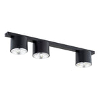 Zwarte plafondlamp met drie ronde spots op een smalle balk met chroomkleurige reflectoren