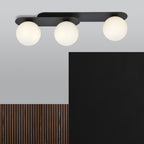 Plafondlamp Plaza gepoedercoat staal en glas, modern, zwart met witte glazen kappen, 3 lichts, 70 cm breed