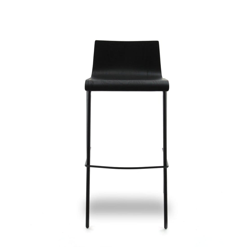 Barkruk eiken zwart met voetsteun, zithoogte 78 cm – 51 x 53 x 97 cm, stapelbaar, keuken en bar