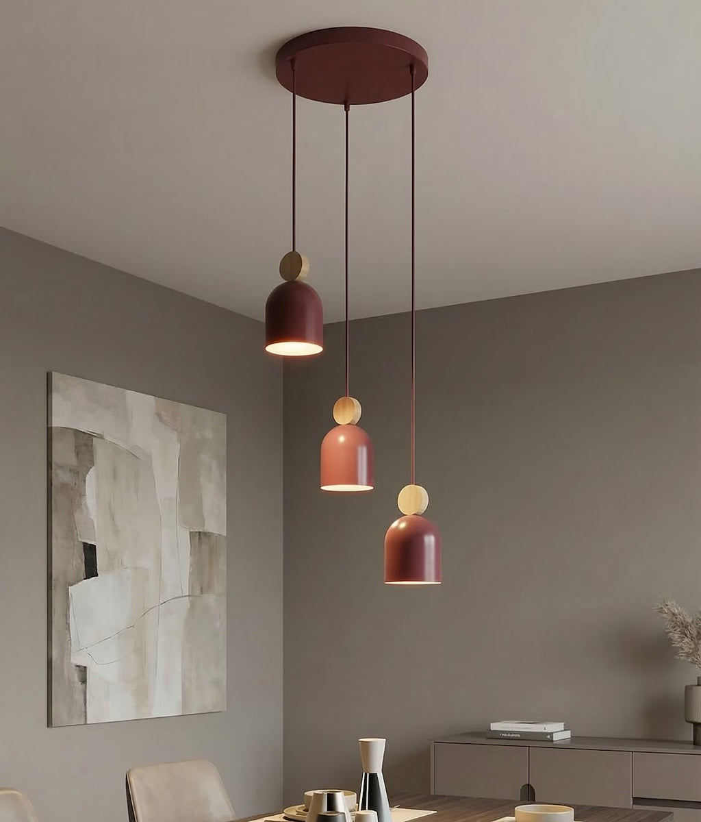 Hanglamp gepoedercoat staal met hout, Scandinavisch model Mesi, bordeaux, 3 fittingen, 34 x 34 cm, verstelbare hoogte