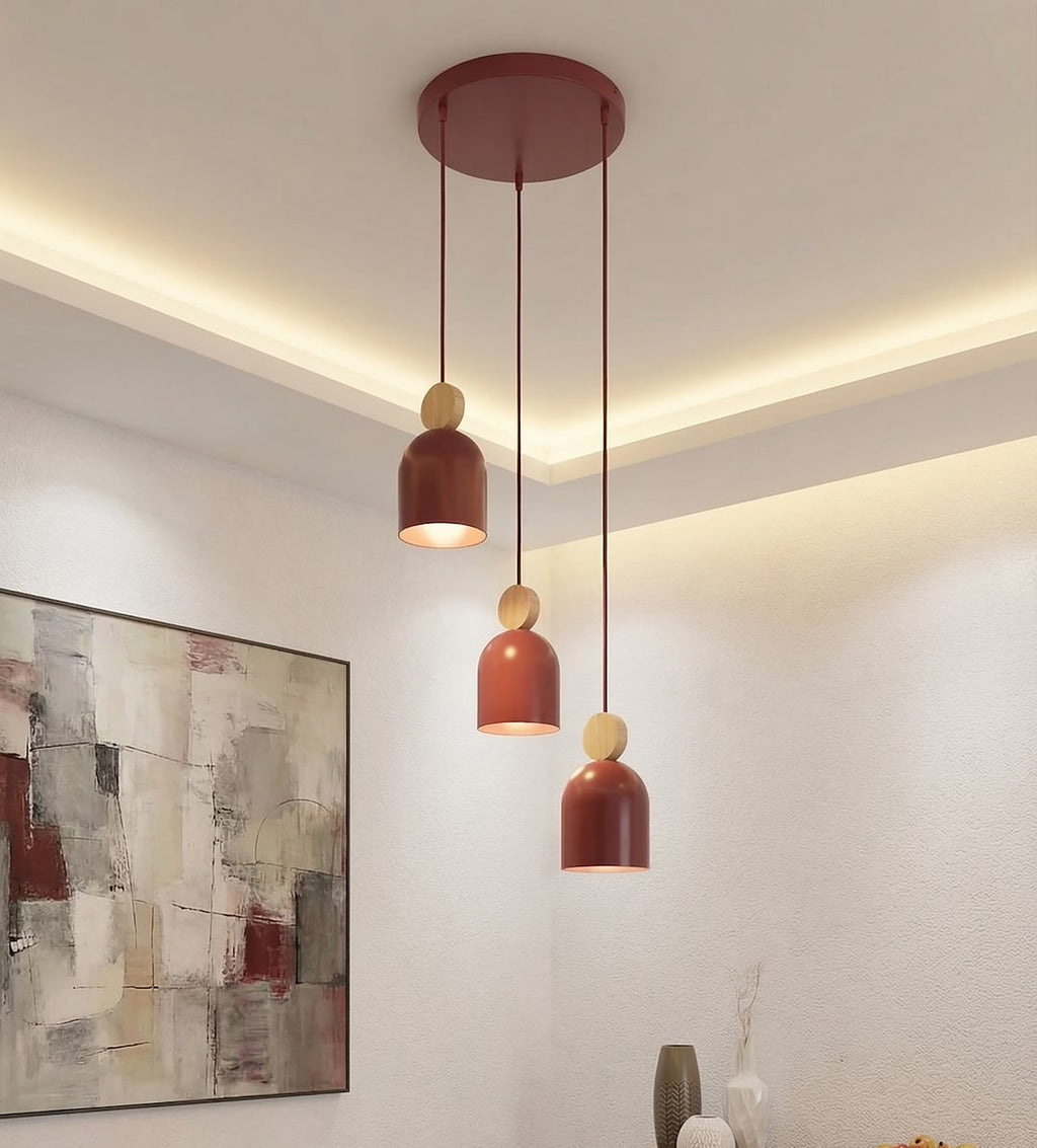 Hanglamp gepoedercoat staal met hout, Scandinavisch model Mesi, bordeaux, 3 fittingen, 34 x 34 cm, verstelbare hoogte