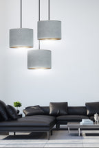 Hanglamp 3 lichts gepoedercoat staal en stof Hilde grijs met gouden binnenzijde, ronde canopy, eettafel