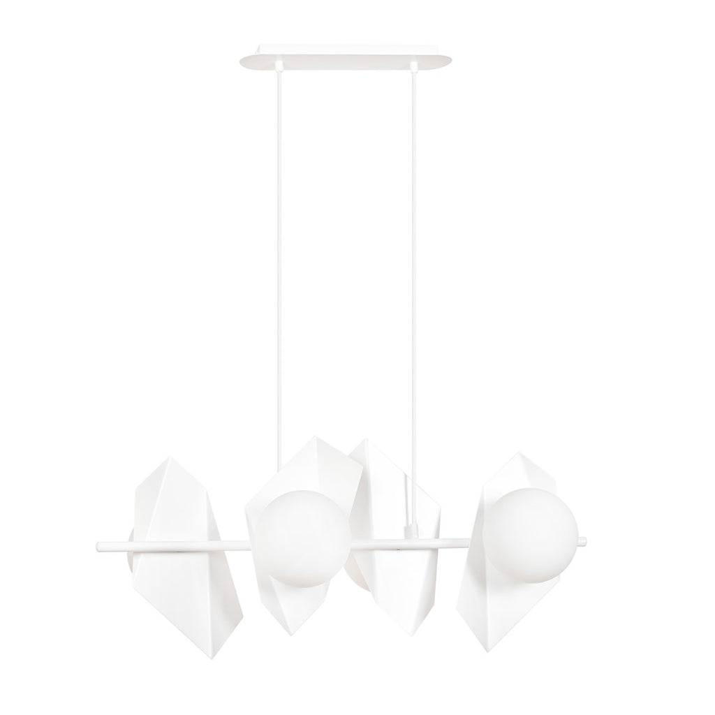 Witte hanglamp met geometrische metalen kappen en twee zichtbare matte glazen bollen aan een horizontale stang
