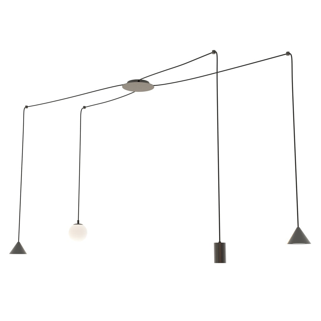 Zwarte spider-hanglamp met vier snoeren, twee kegelkappen, een witte glazen bol en een cilinder aan een ronde plafondplaat