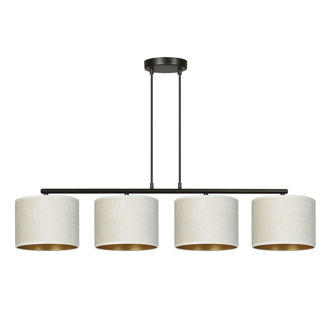 Hanglamp met vier witte stoffen kappen met goudkleurige binnenzijde aan een zwart frame