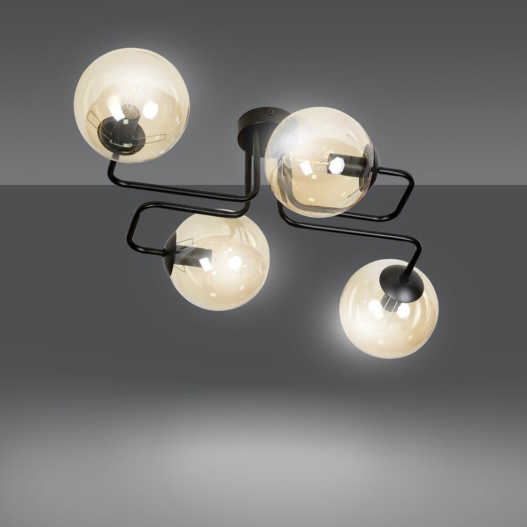 Plafondlamp staal en glas Brendi modern zwart met amber glazen kappen, 4 fittingen E14, 55 cm breed