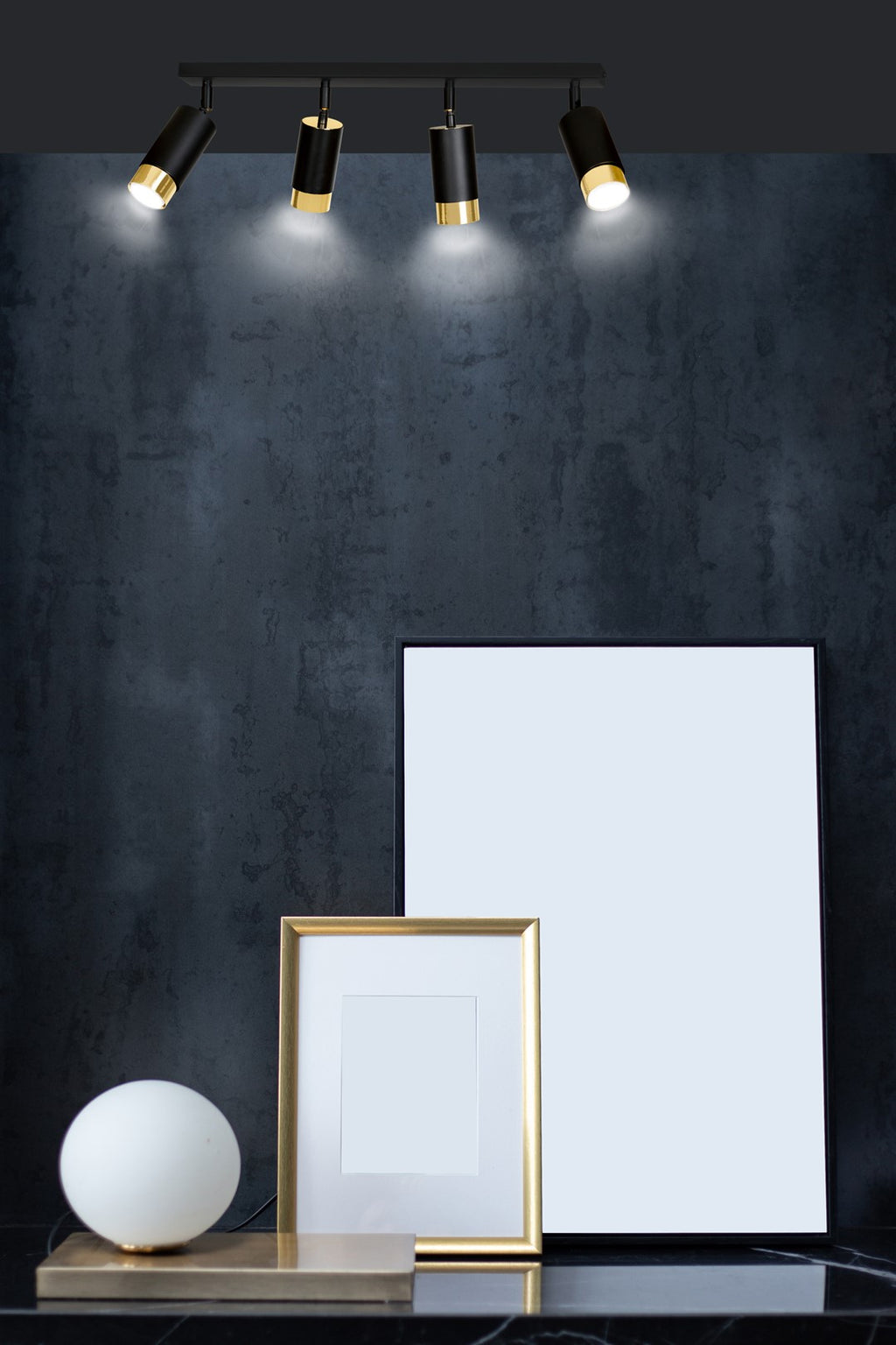 Plafondlamp gepoedercoat staal Hiro zwart en goud, 4 verstelbare spots – 60 cm breed