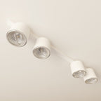 Plafondlamp gepoedercoat staal minimalistisch wit 90 cm breed, met 4 lichtpunten voor woonkamer, hal of kantoor