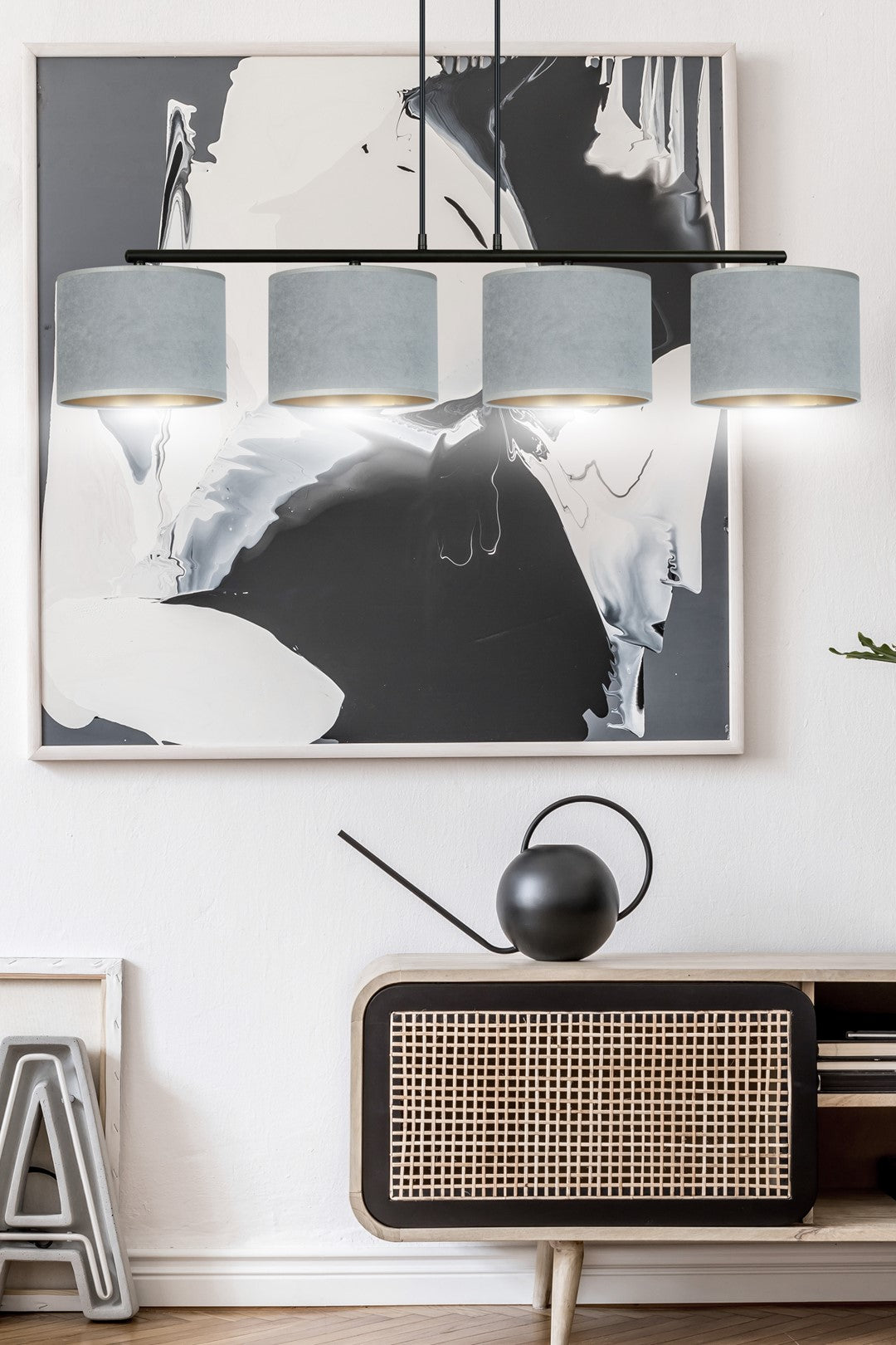 Hanglamp gepoedercoat staal en stof Hilde, grijs met zwart frame, 4 kappen Ø 20 cm – 97 x 100 cm