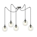 Zwarte hanglamp met vijf pendels en transparante glazen bolkappen met zichtbare ledlampen