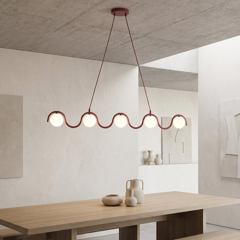 Hanglamp gepoedercoat staal en glas Sinus, bordeaux met witte glazen kappen, 5 lichtpunten, 110 cm, eettafel