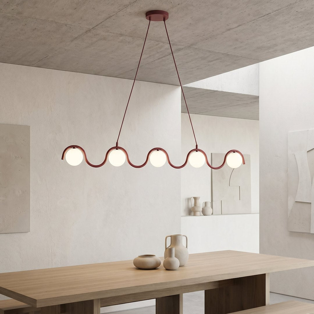 Hanglamp gepoedercoat staal en glas Sinus, bordeaux met witte glazen kappen, 5 lichtpunten, 110 cm, eettafel
