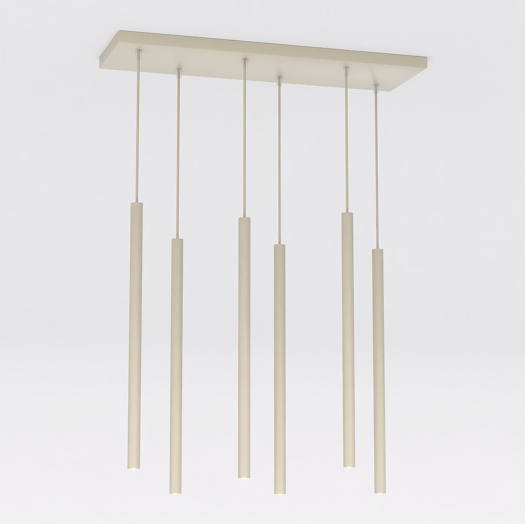 Beige hanglamp met zes dunne cilindrische buizen aan een rechthoekige plafondplaat