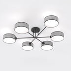Zesarmige plafondlamp met zwart frame en zes cilindrische grijze stoffen kappen