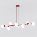 Hanglamp met bordeaux stang en acht ronde witte glazen kappen, opgehangen aan twee dunne snoeren