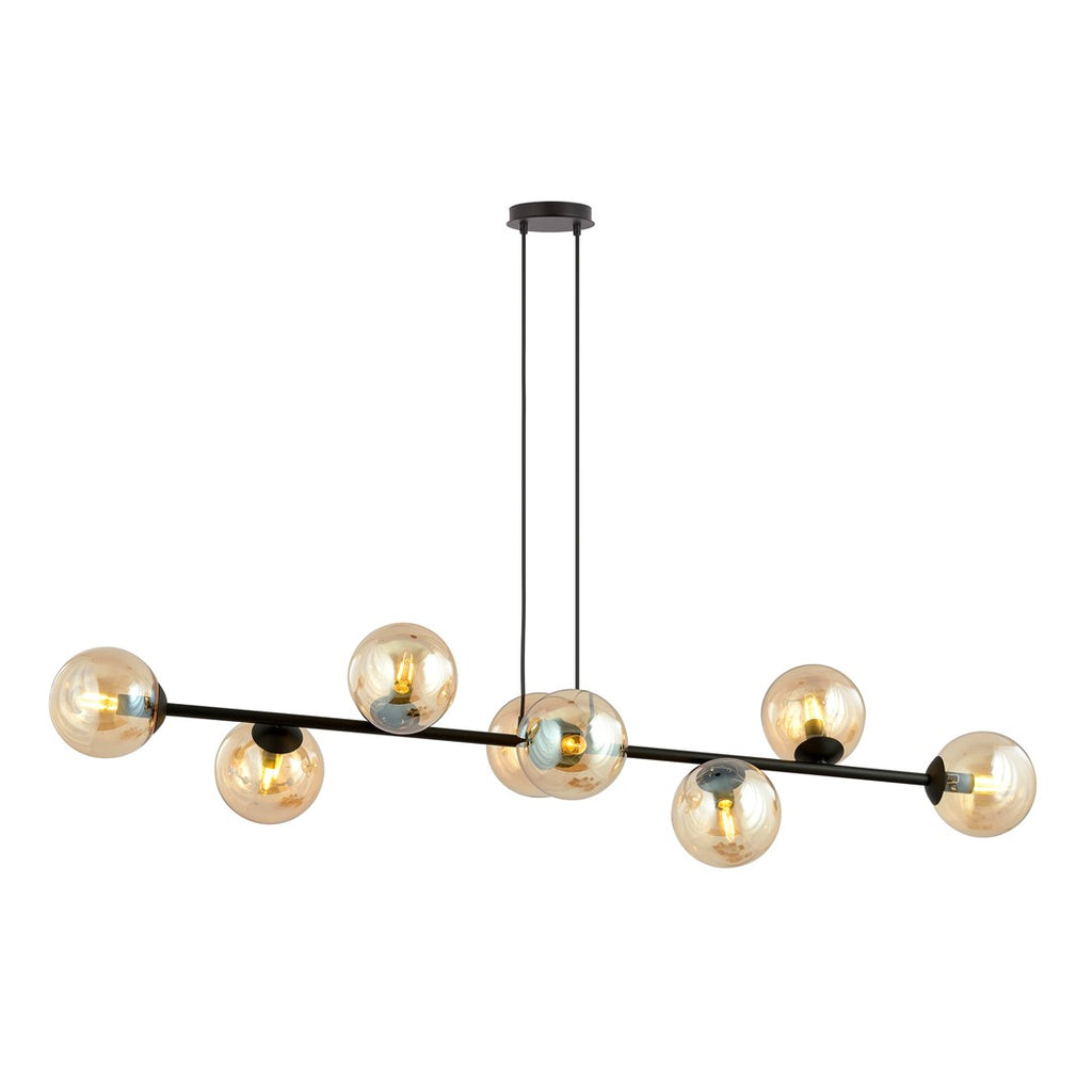 Zwarte hanglamp met horizontale arm en acht amberkleurige glazen bollen aan twee zwarte snoeren