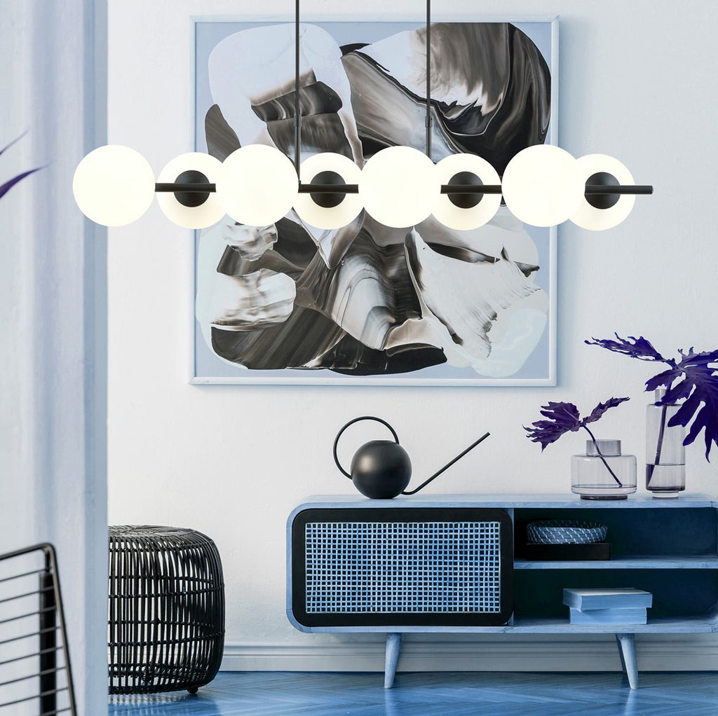 Hanglamp gepoedercoat staal en glas, modern Rory 8 lichts, zwart met witte kappen, 115 cm breed, eettafel
