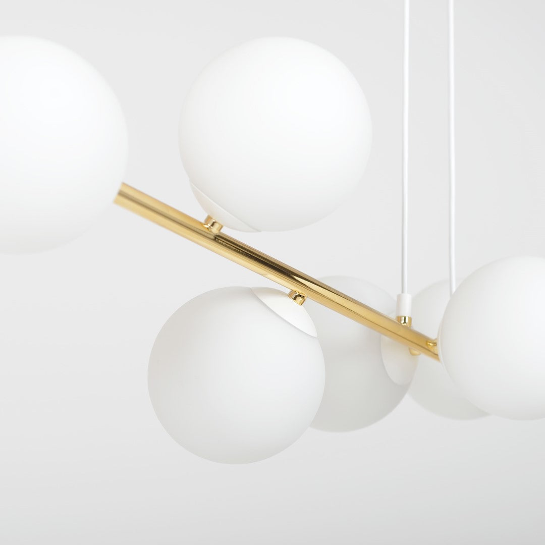 Hanglamp gepoedercoat staal en glas Gravity, wit en goud, 140 cm breed, 8 fittingen E14, verstelbare hoogte
