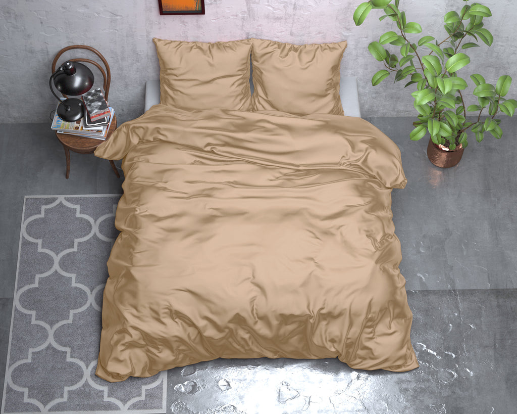Dekbedovertrek micropercal satijn effen taupe 200 x 220 cm, met kussenslopen 60 x 70 cm
