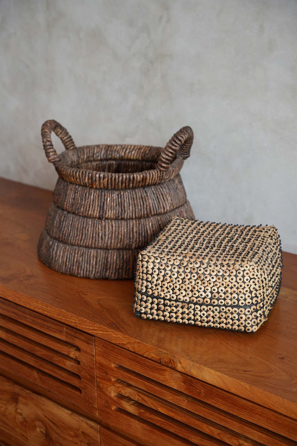Mand kokosschaal en bamboe, handgemaakt, naturel bruin, 28 x 28 x 17 cm, voor kleine spullen