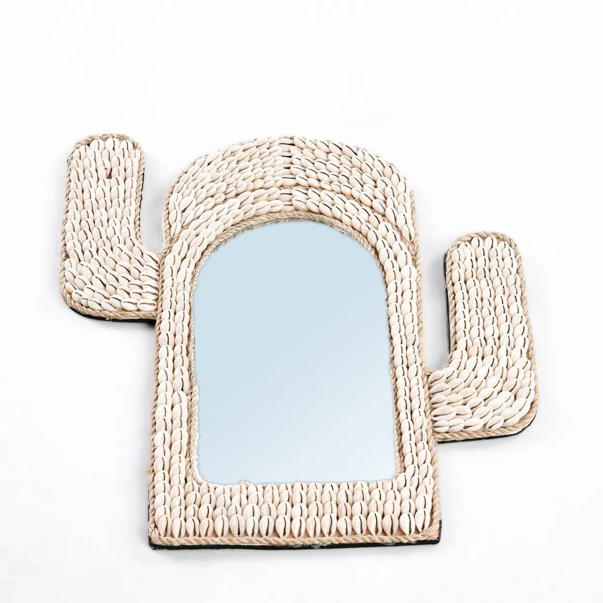 Spiegel kaurischelpen cactusvorm wit 40 x 38 cm voor hal of gastentoilet