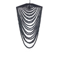 Zwarte hanglamp met meerdere gebogen strengen houten kralen onder een bovenkap van zwart touw