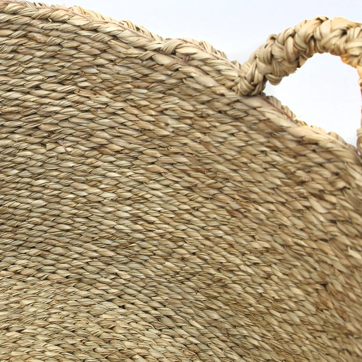 Mand zeegras Quatre Mains naturel, Ø 45 x 22 cm, handgeweven met vier handvaten