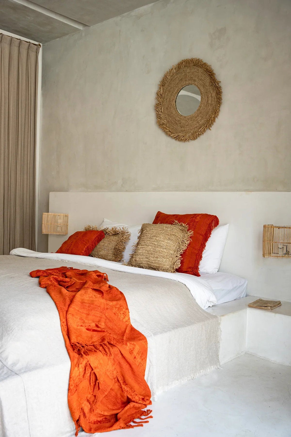 Spiegel gras glas Yema naturel Ø 60 cm, rond met gevlochten raffia rand en franjes