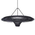 Zwarte rotan hanglamp met brede, afgevlakte koepel en driepuntsophanging