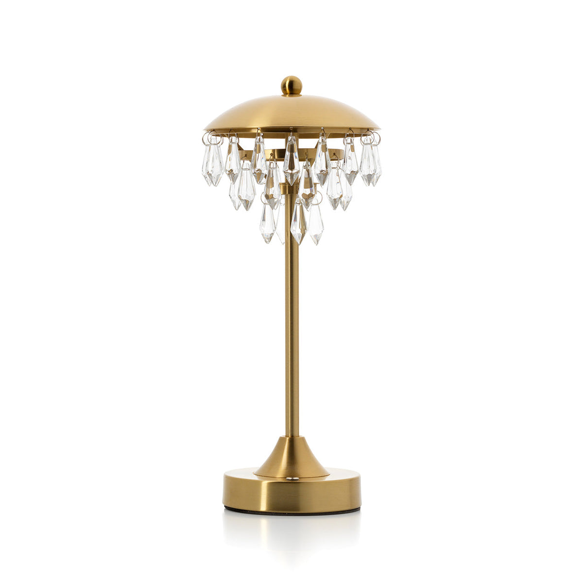 Messing tafellamp met bolle kap en glazen kristallen hangers op een ronde voet