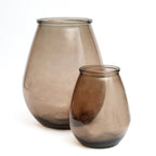 Vaas gerecycled glas Qiezi beige 29 x 29 x 35 cm, voor bloemen of als accent
