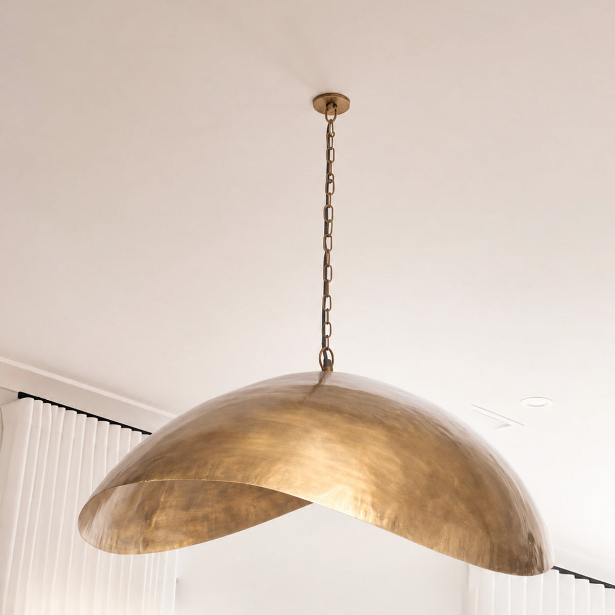 Hanglamp ijzer messing Fortune Cookie XL, organische vorm, 100 x 70 cm, voor eettafel en woonkamer