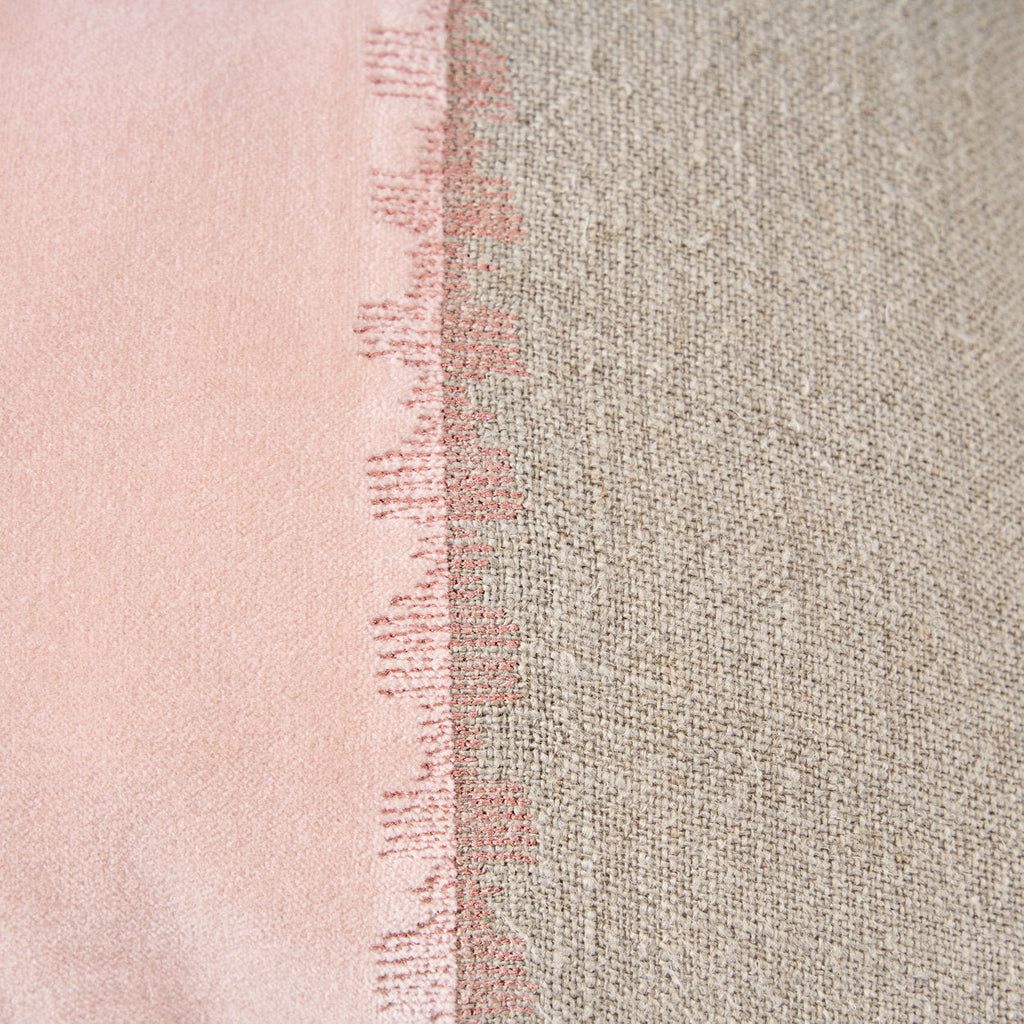 Kussenhoes linnen fluweel Velvet Divorce natuurlijk roze 30 x 50 cm, voor bank, bed of fauteuil