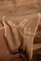 Keukendoek linnen The Linen Fish vismotief naturel wit 50 x 70 cm voor de keuken