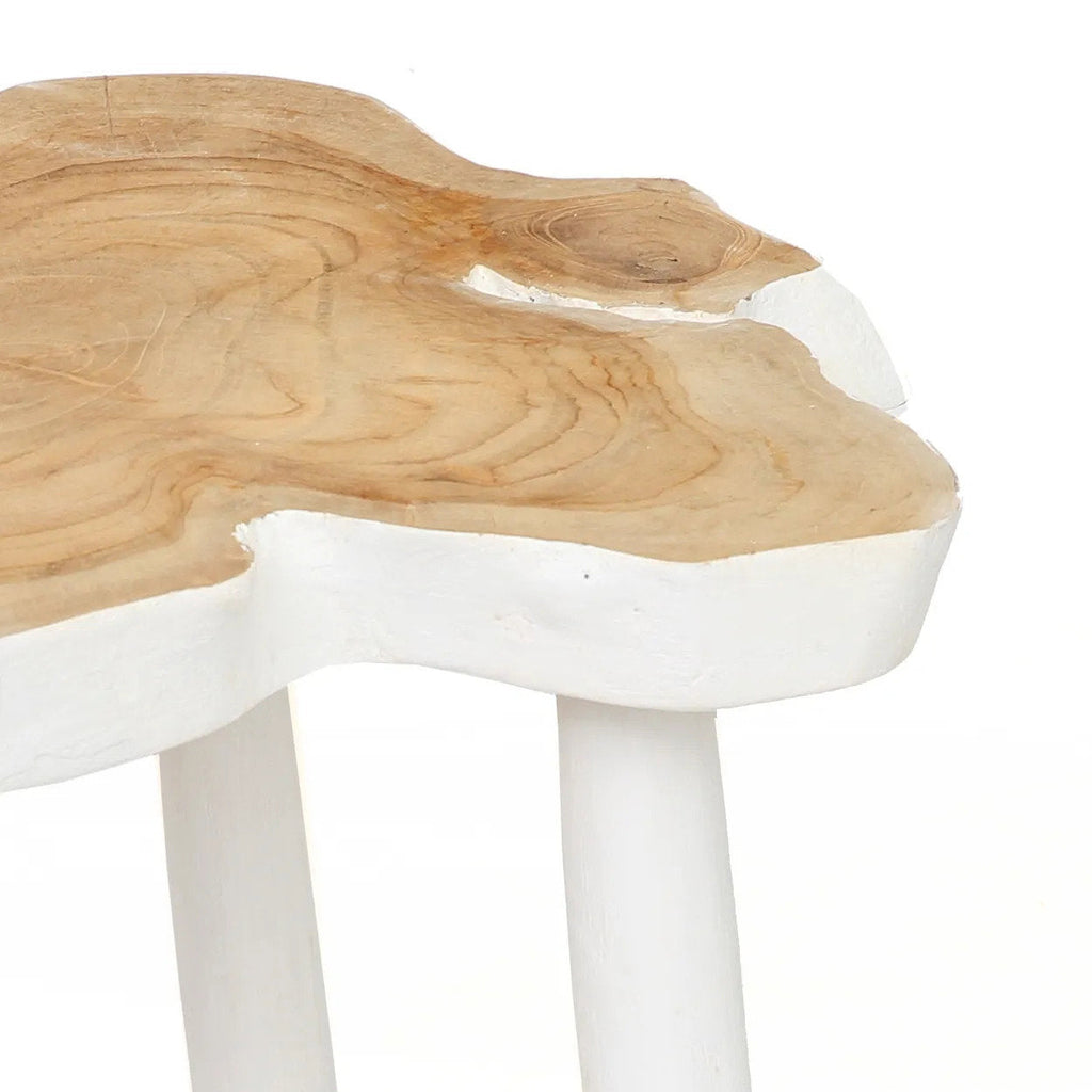 Bijzettafel teakhout organisch natuurwit, met drie poten – 45 x 45 x 40 cm