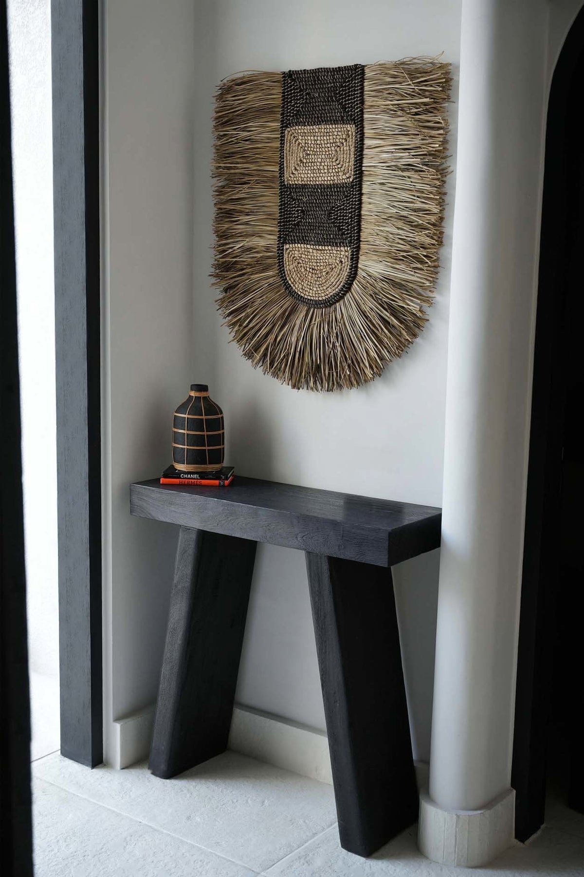 Wanddecoratie gras Dada naturel, met franje en geweven middenpaneel – 78 x 85 cm