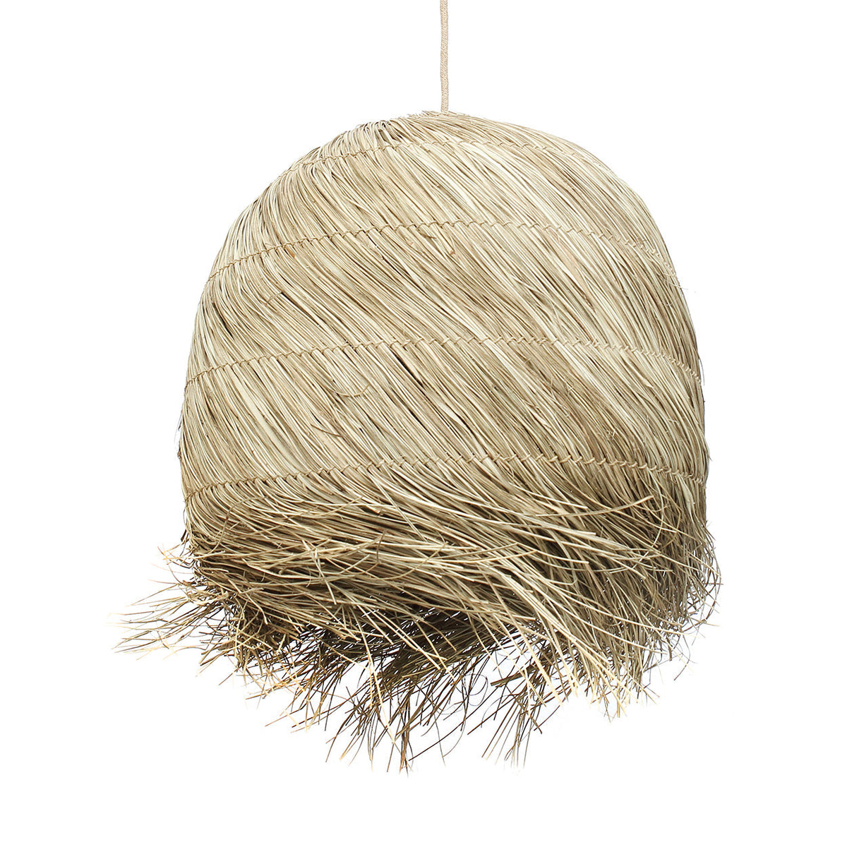 Naturel hanglamp van handgevlochten gras met losse franje aan de onderkant