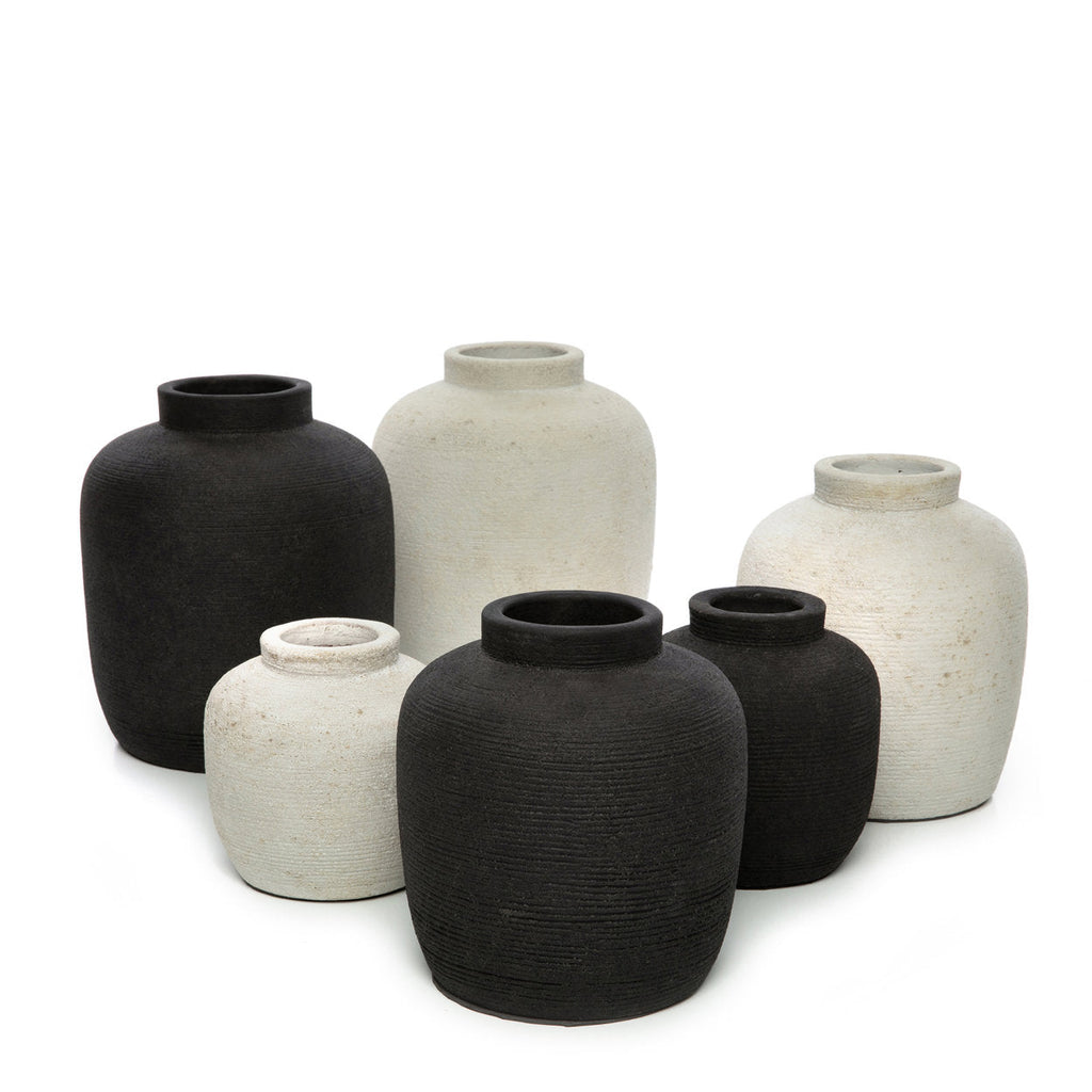 Vaas terracotta Peaky zwart, maat S – H 14 x Ø 13 cm, voor droogbloemen
