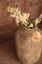 Vaas terracotta Clay Echo crème handgemaakt, medium – 20 x 20 x 30 cm voor bloemen en takken