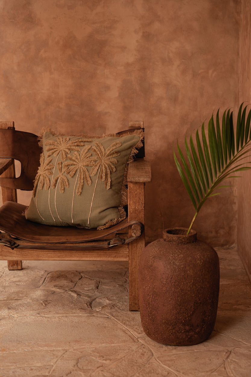 Vaas terracotta Clay Echo L, ronde vloervaas met ruwe aardse textuur, 30 x 30 x 40 cm
