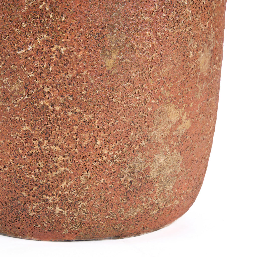Vaas terracotta Clay Echo L, ronde vloervaas met ruwe aardse textuur, 30 x 30 x 40 cm