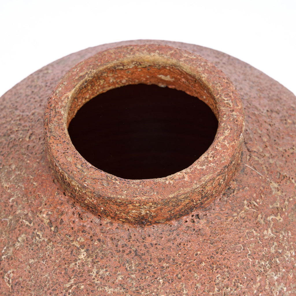 Vaas terracotta Clay Echo L, ronde vloervaas met ruwe aardse textuur, 30 x 30 x 40 cm