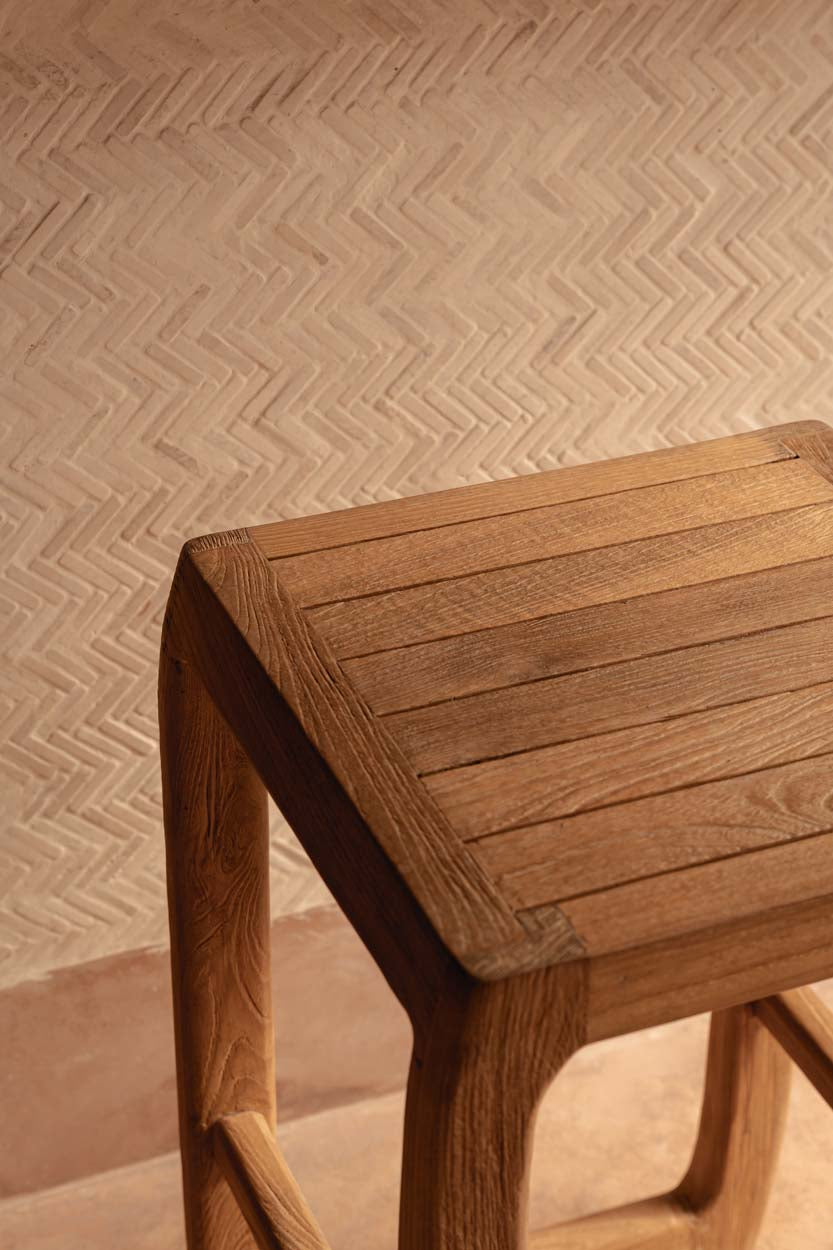 Barkruk gerecycled teakhout Ithaca naturel, zitvlak 42 x 42 cm, hoogte 70 cm, binnen en buiten