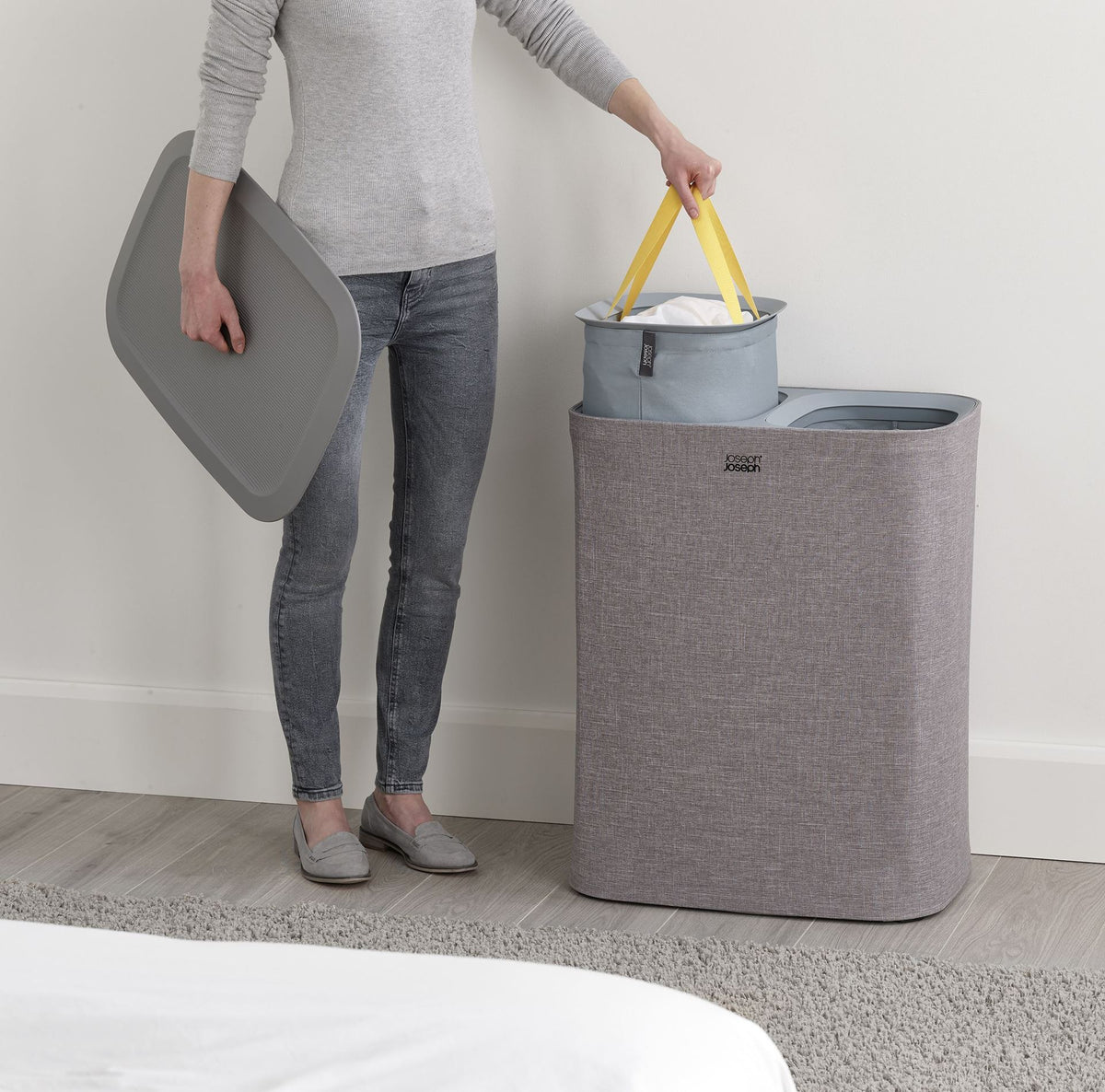 Wasmand met 2 uitneembare stoffen zakken, grijs, 2 x 45 liter (90 liter), model Tota, voor badkamer en slaapkamer