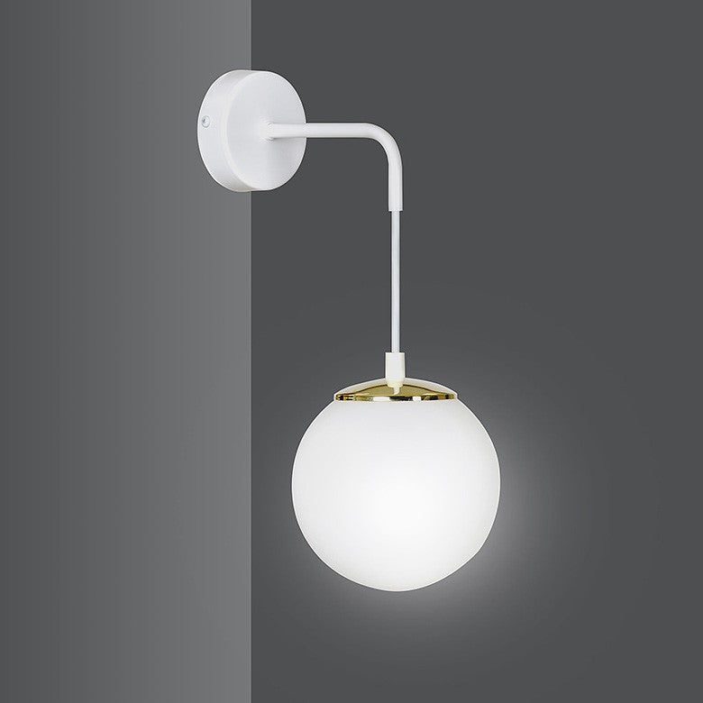Wandlamp gepoedercoat staal en glas Ognis wit met glazen bol Ø 15 cm, E27, voor hal, woonkamer of slaapkamer