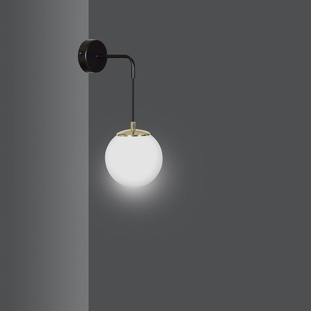 Wandlamp gepoedercoat staal en glas Ognis, zwart met witte glazen kap Ø 15 cm, E27, voor hal, slaapkamer en woonkamer