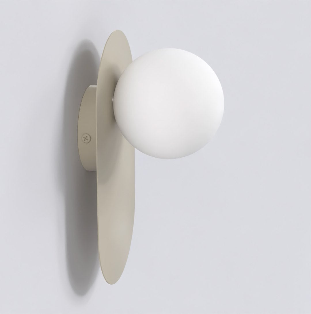Wandlamp gepoedercoat staal minimalistisch Viva mokka, matte witte bol Ø 10 cm, G9