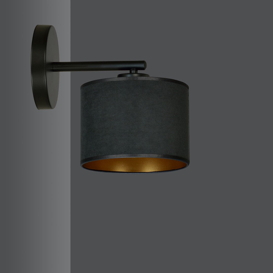Wandlamp gepoedercoat staal en stof, Hilde, zwart met gouden binnenkant, Ø 20 cm kap, E27, woonkamer en slaapkamer